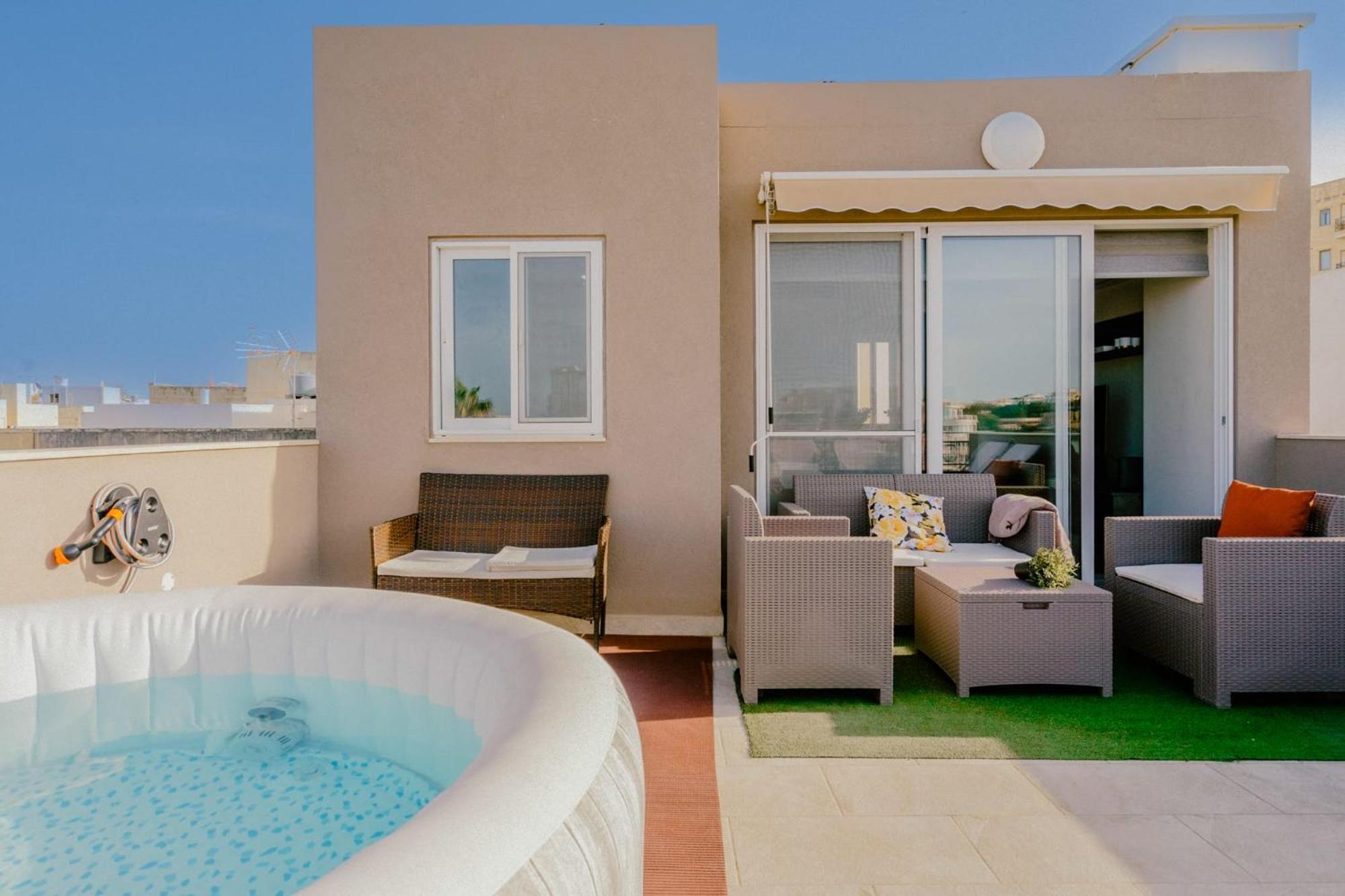 La88 Bayview Penthouse With Jacuzzi Apartment Sliema Exterior photo