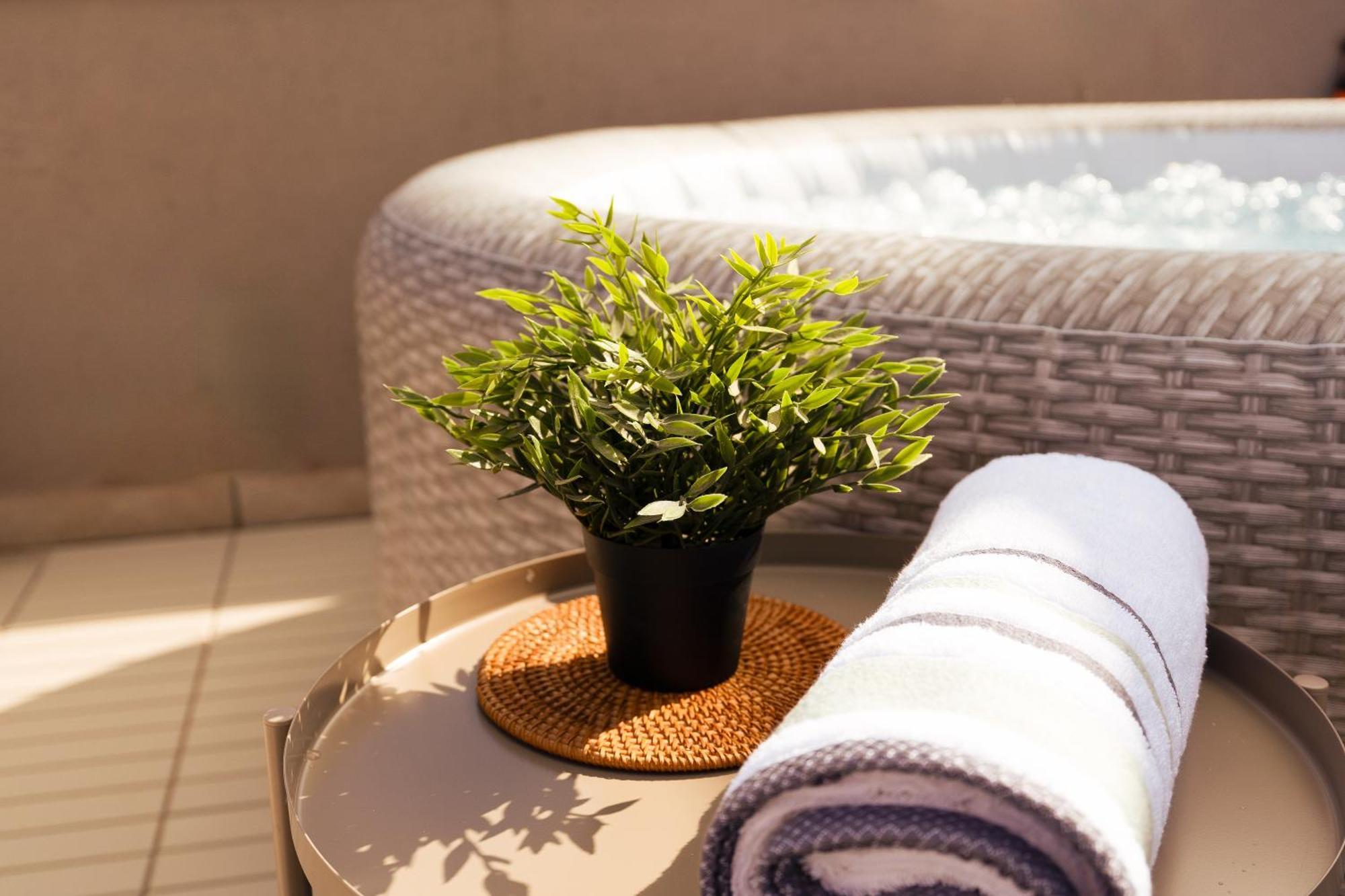 La88 Bayview Penthouse With Jacuzzi Apartment Sliema Exterior photo